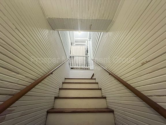 4th image of 93 Tradd St