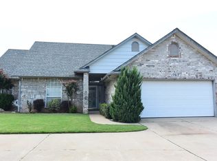 17617 Nickel Ln, Edmond, OK 73012