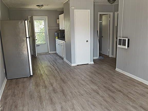 2nd image of 1289 Rocky Creek Rd