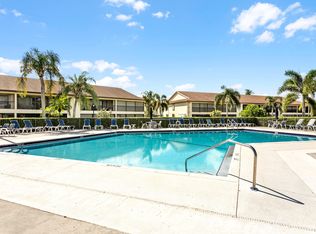 201 Pinecrest Cir APT E, Jupiter, FL 33458