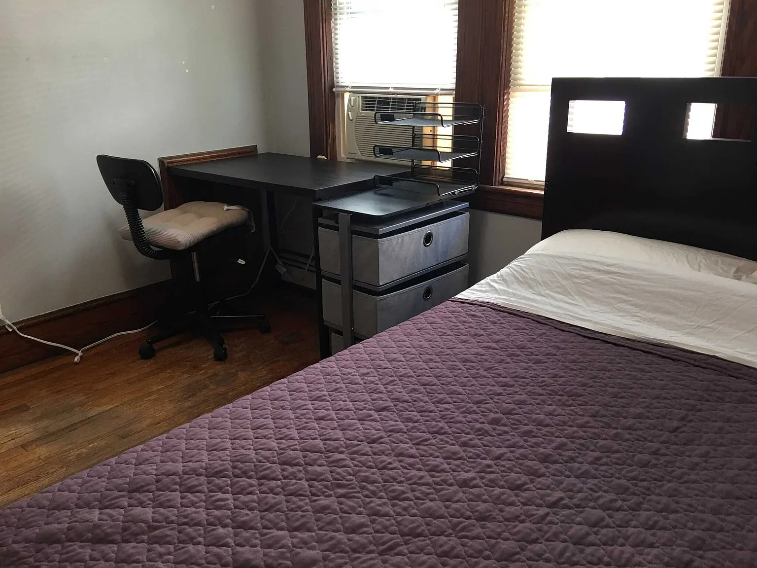 4 bed, $3,900 — Photo 2