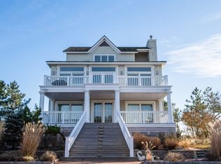 333 Dune Rd, Westhampton Beach, NY 11978