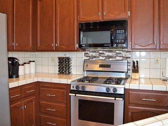 5th image of 7920 Wymark Dr