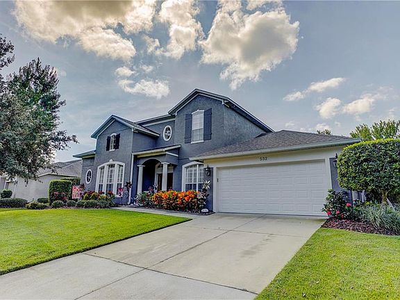 3rd image of 532 Lake Cove Pointe Cir