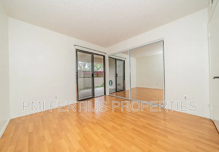 8331 Vineyard Ave #7 — Photo 21
