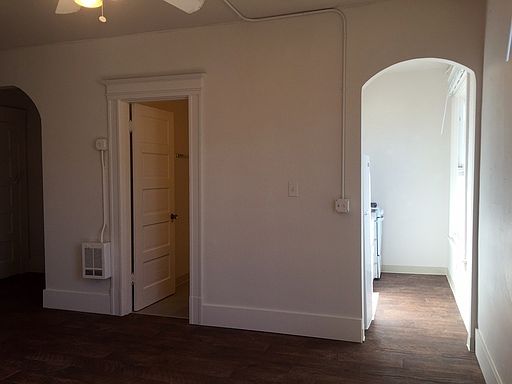 2nd image of 1723 Summit Ave APT 105