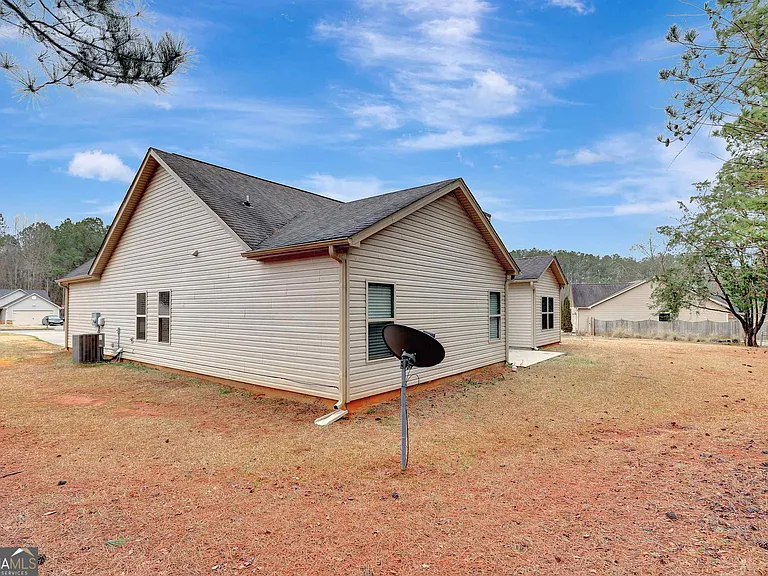 630 Hope Way — Photo 44