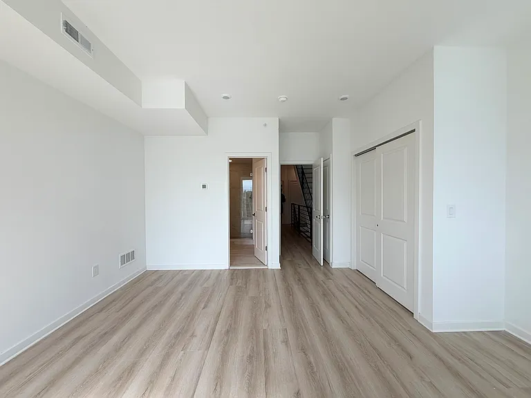 2226 N 7th St #2 — Photo 7