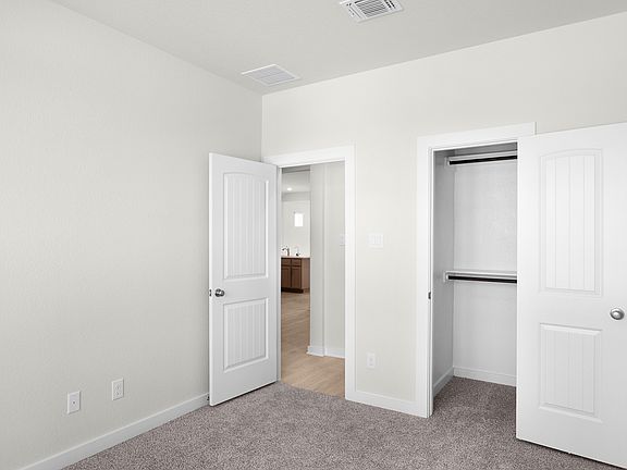 TEX-Adalynn-A-Deerbrooke-961 Oak Chase Way Unit 36-005.jpg
