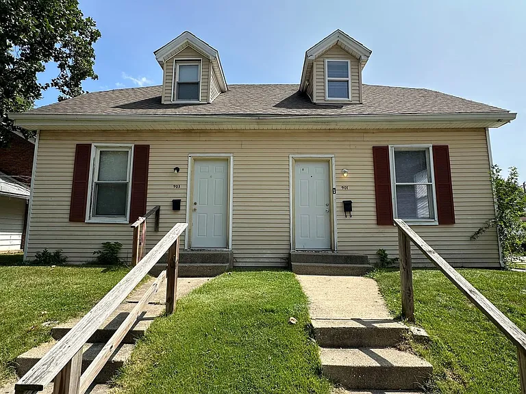 901-903 N. 12th-Thompson United — Photo 1