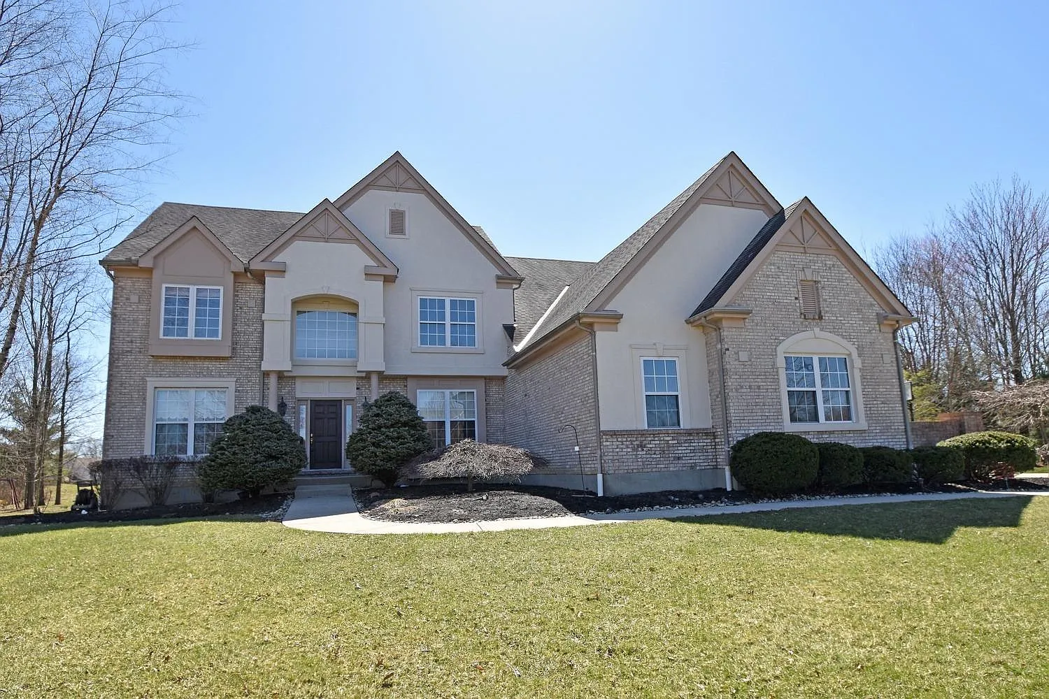 5300 Sunset Ridge Dr photo 1
