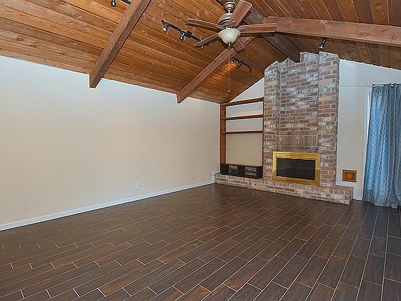 4th image of 14911 Beechmoor Dr