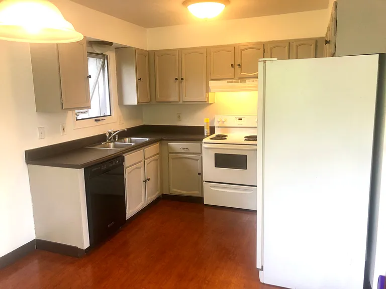 941 W 76th Ave #3 — Photo 5