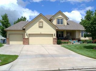 901 N McCaskey Ct, Rose Hill, KS 67133
