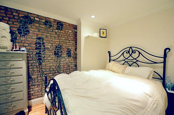 2nd image of 7 Cornelia St APT 3A