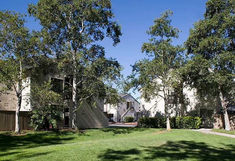 Woodbridge Villas Apartment Homes — Photo 9