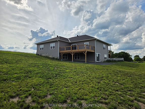 4th image of 202 Windmill Rd