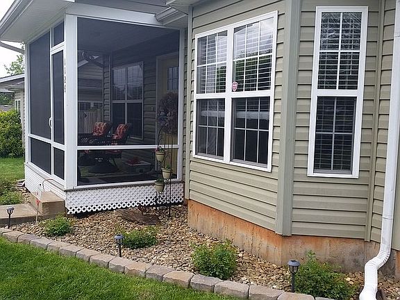 5th image of 1126 Overton Pl
