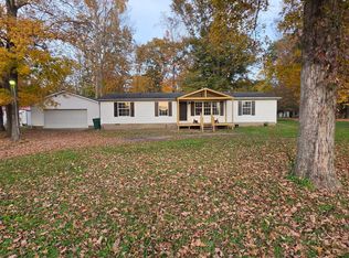 7016 Pine Trl, Hillsboro, OH 45133