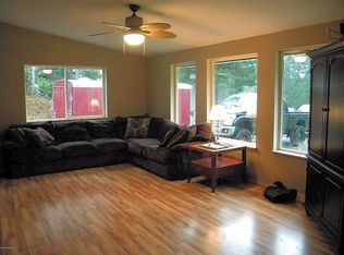 42704 Loyd Ln, Seaside, OR 97138