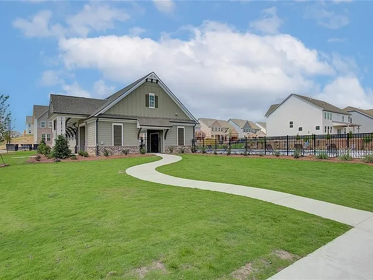 325 Sterling Creek Way — Photo 36