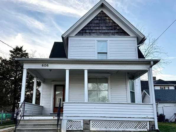 606 Chestnut St, Janesville, WI 53548
