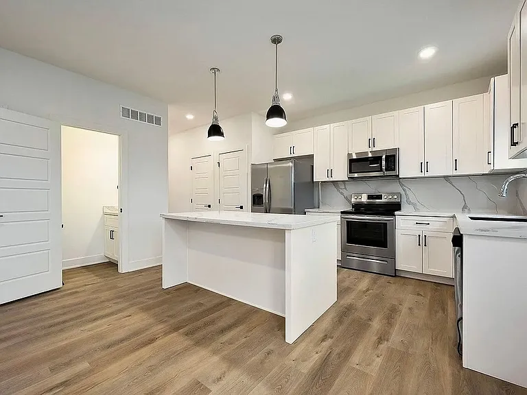 6529 Marsh Ave — Photo 8