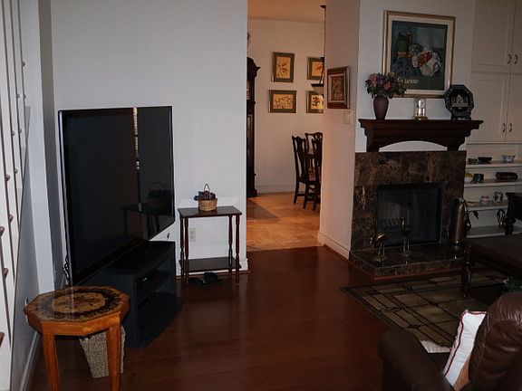 3rd image of 11711 Memorial Dr APT 99