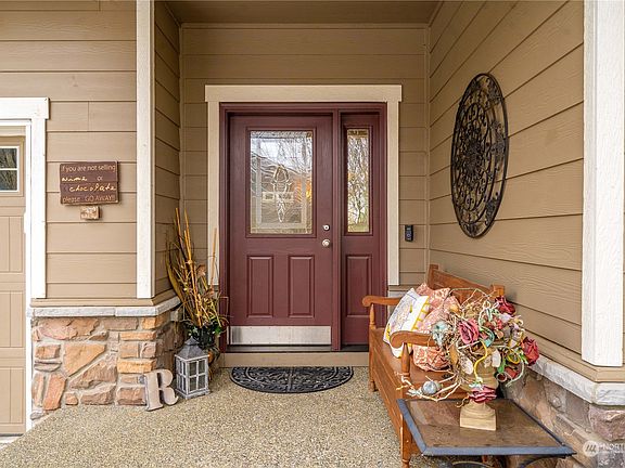 3rd image of 20201 77th Street Ct E