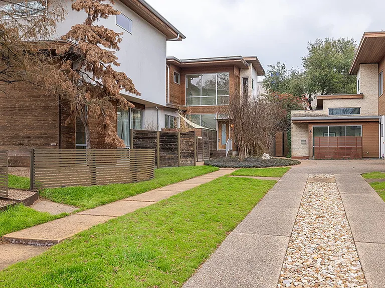 4011 Lewis Ln #B — Photo 5