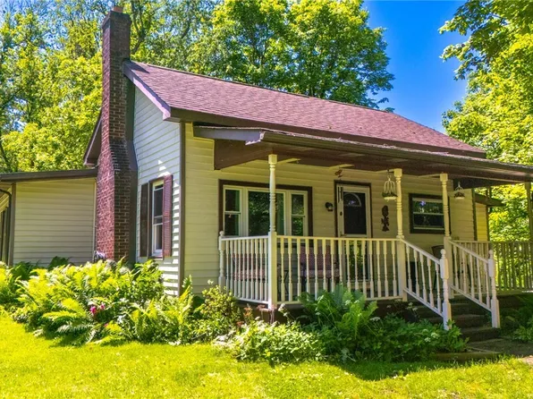 54540 Farr Rd, Bridgeport, OH 43912