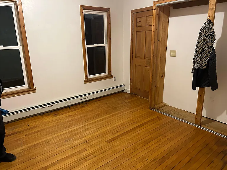 74 Pine St #1 — Photo 8