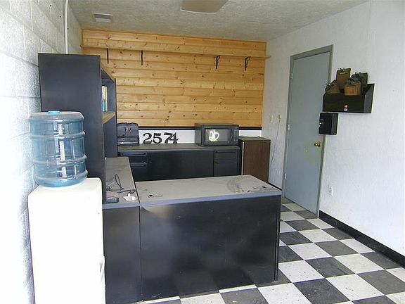 2nd image of 2574 S Union Dr