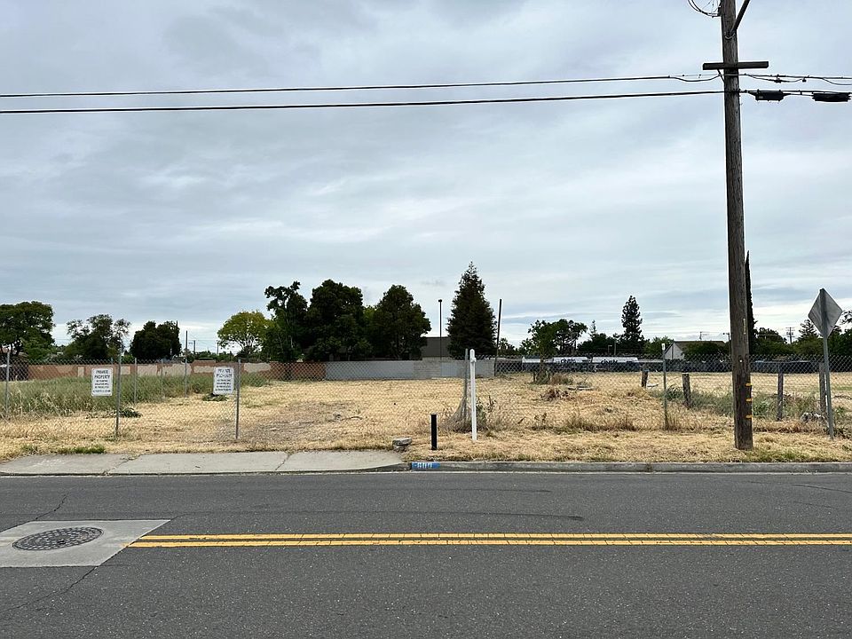 1st image of 600 E Coolidge Ave