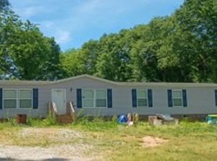 151 Charles St, Enoree, SC 29335