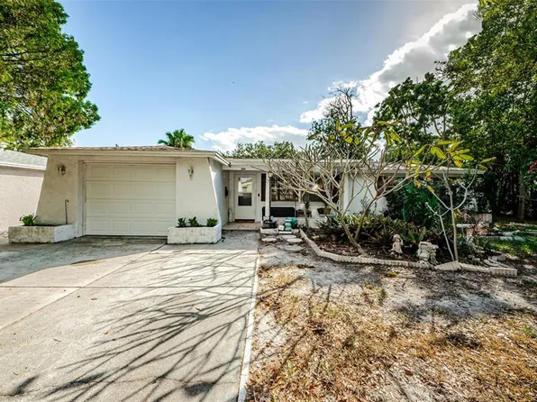 6008 Boxwood Dr, New Port Richey, FL 34653