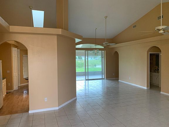 3rd image of 159 SW South Danville Cir #B