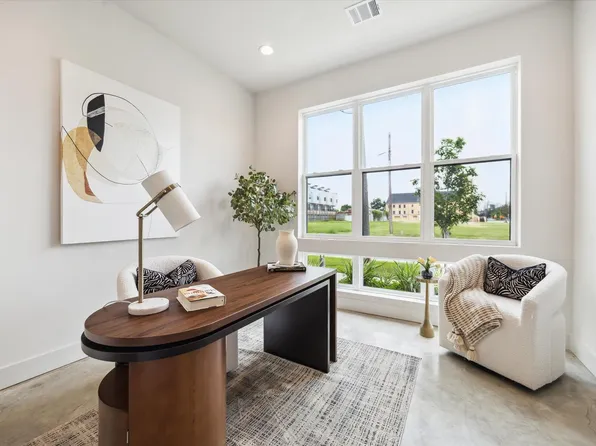 2113 Emancipation Ave, Houston, TX 77003