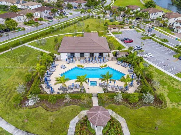 10055 SW 228th Ter #10055, Miami, FL 33190