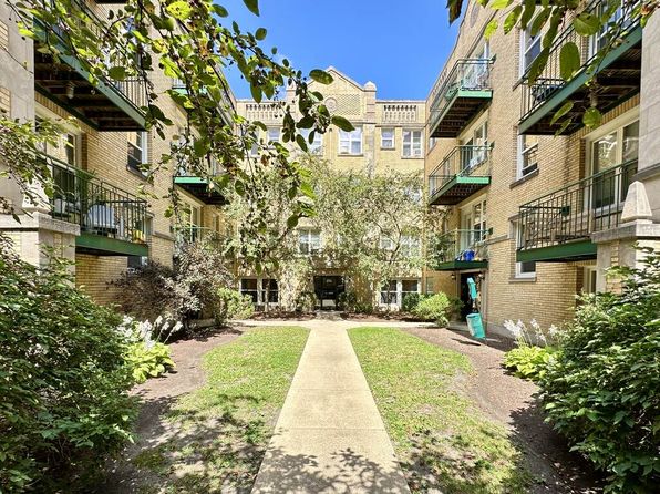 912 W Dakin St #401