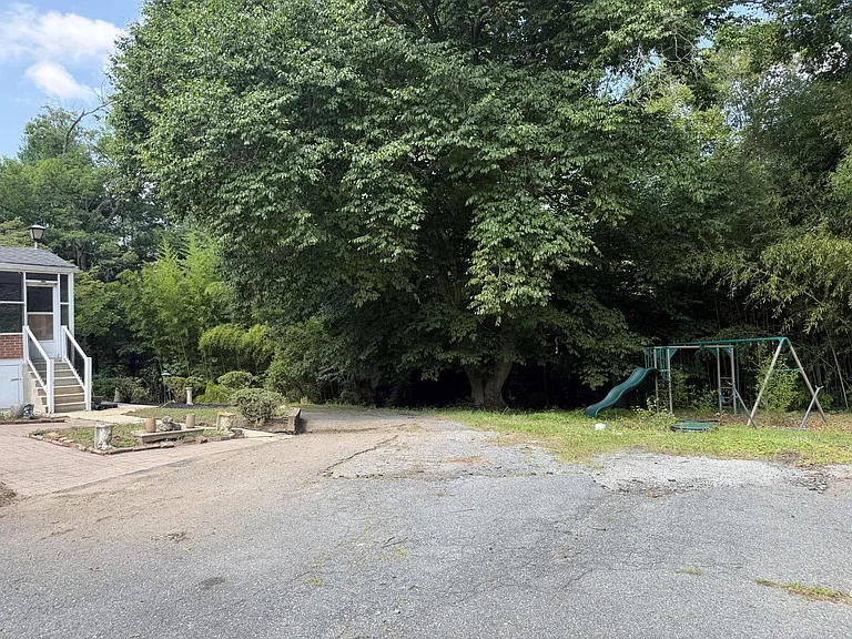 3958 Old Columbia Pike — Photo 29