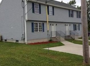 27-29 Omaha St, Fall River, MA 02721