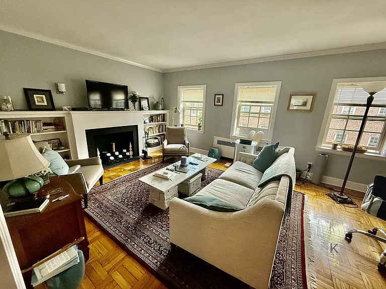 312 Washington St #3-5 — Photo 1
