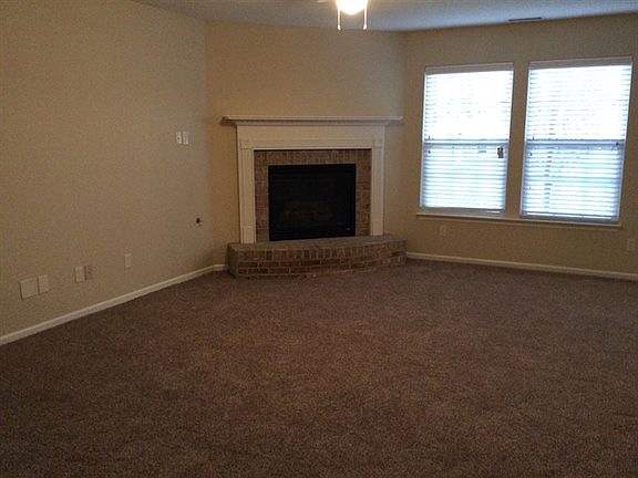2nd image of 647 Indigo Ct