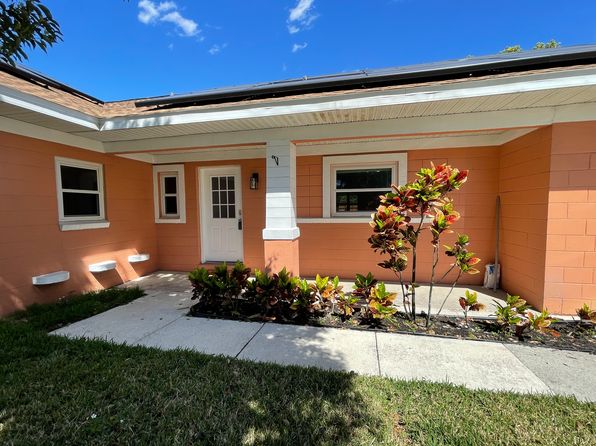 8661 Pocasset Pl