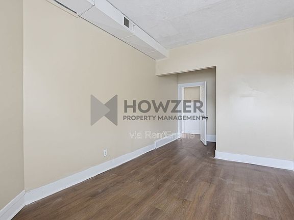 5th image of 14-18 Chester Ave Unit 16