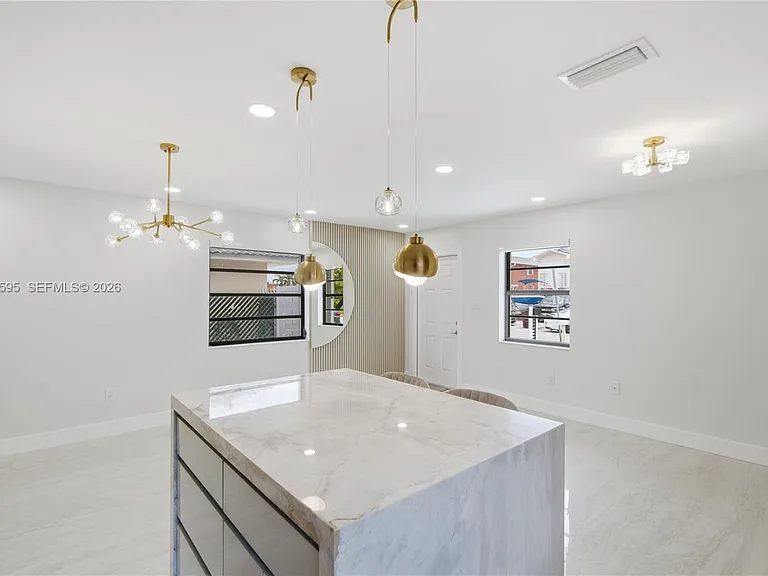 4250 W 10th Ave — Photo 11