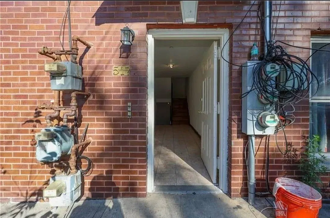 3 bed, 1.0 bath, 1825 sqft, $3,200 — Photo 3