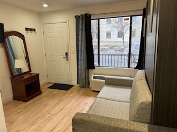 4th image of 2520 2nd Ave N #2
