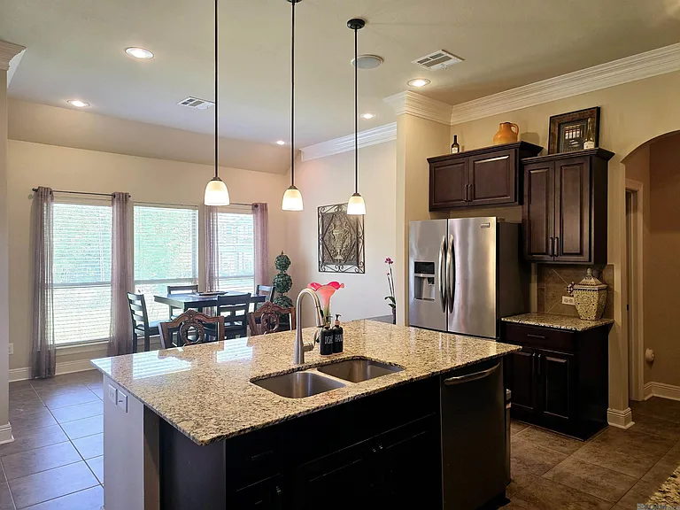 18258 River Landing Dr — Photo 3